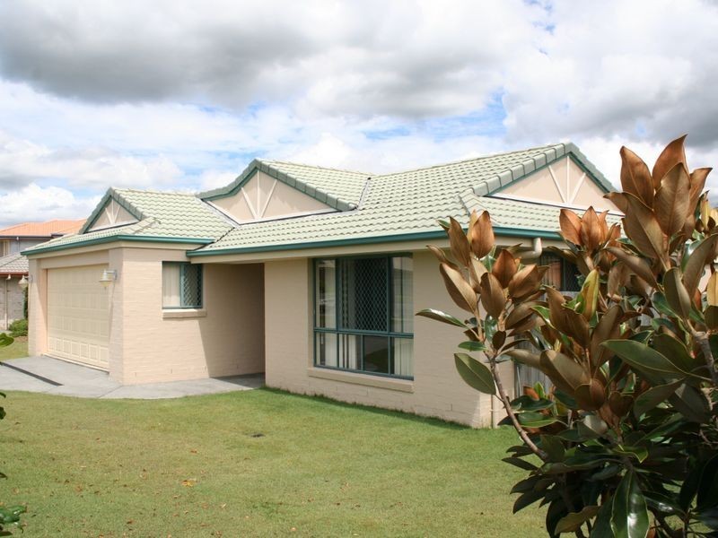 101 Bunker Road, Victoria Point QLD 4165