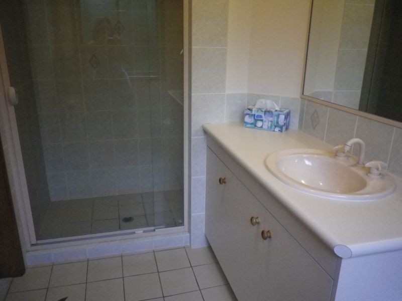 35 Manor Drive, Wellington Point QLD 4160