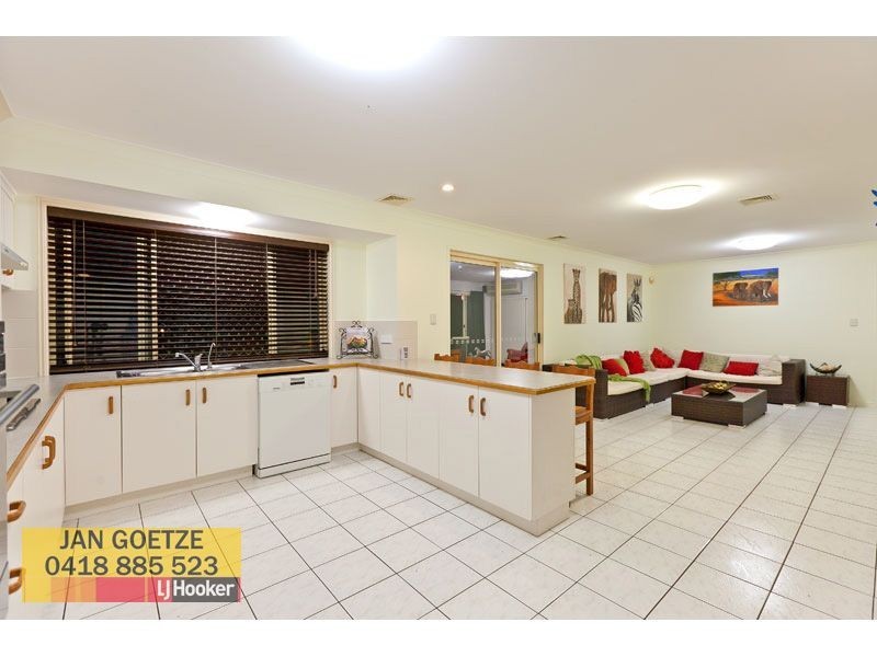 3 Eckersly Street, Ormiston QLD 4160