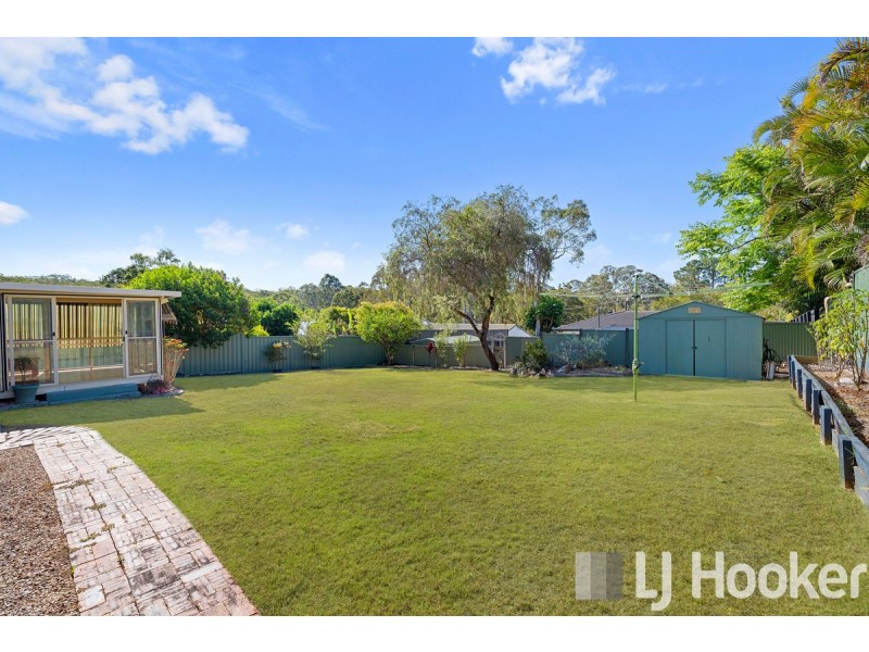 27 Lowanna Terrace, Cleveland QLD 4163