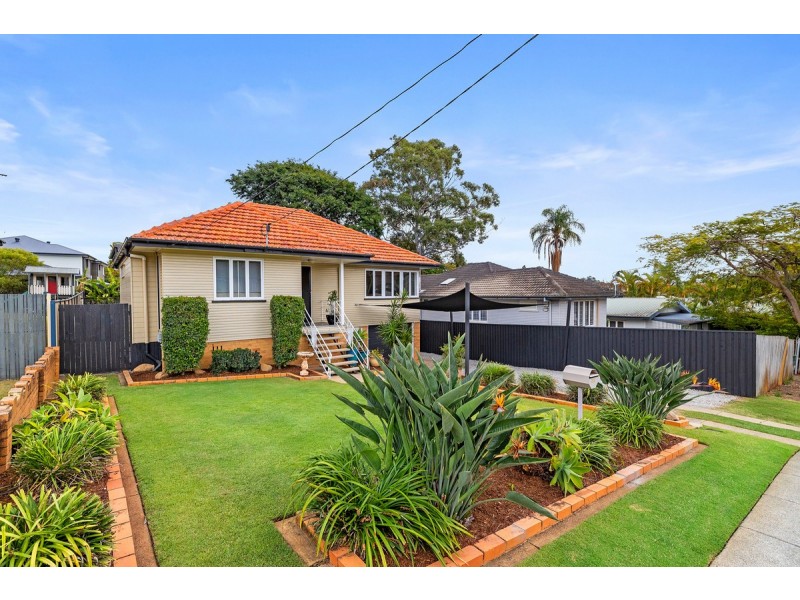 23 Hexham Street, Tarragindi QLD 4121