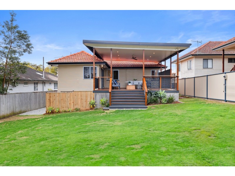 23 Hexham Street, Tarragindi QLD 4121