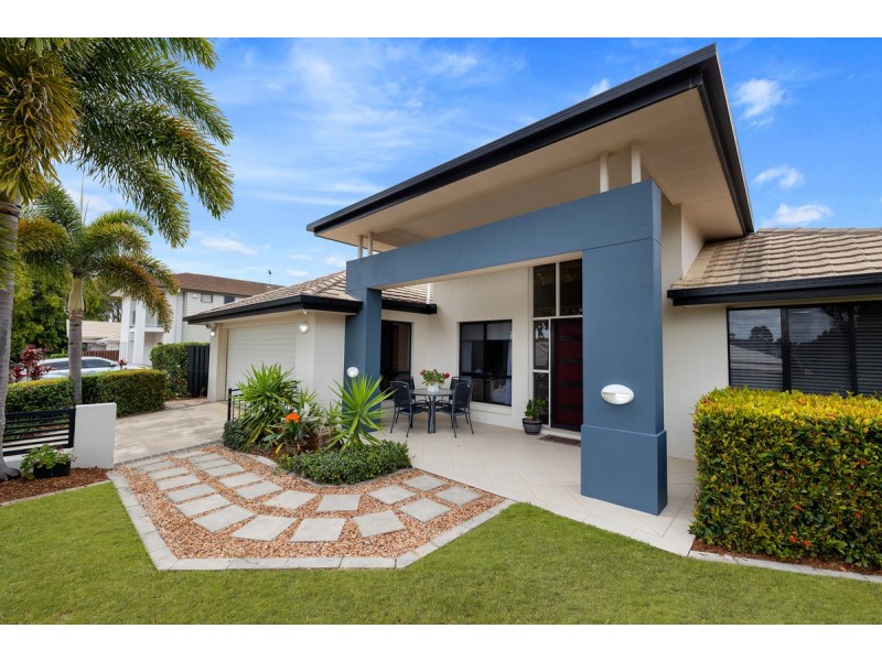 8 Cypress Street, Heathwood QLD 4110