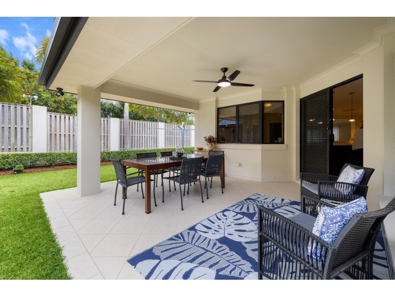 8 Cypress Street, Heathwood QLD 4110