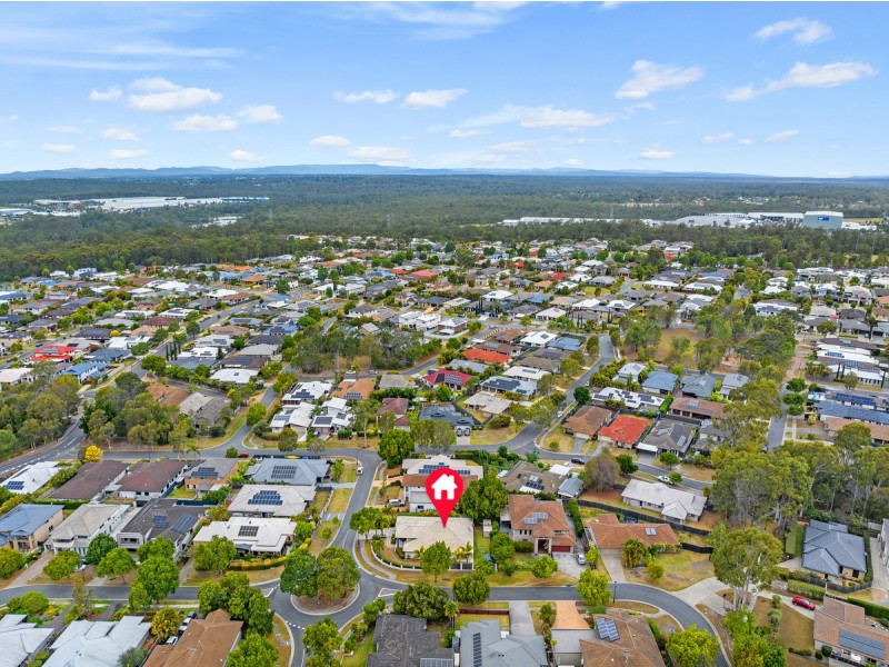 8 Cypress Street, Heathwood QLD 4110