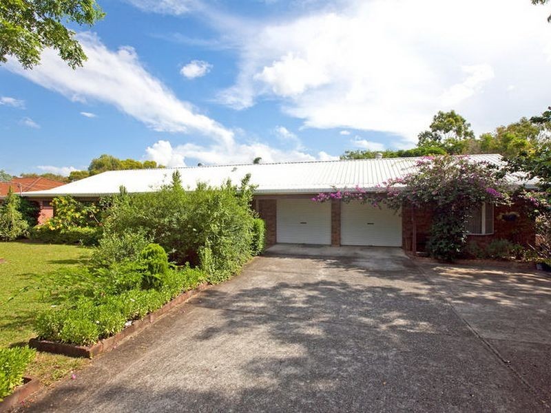 36 Whitehall Avenue, Birkdale QLD 4159