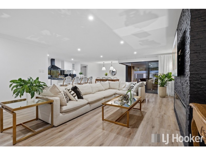 12-14 Baradine Close, Karalee QLD 4306