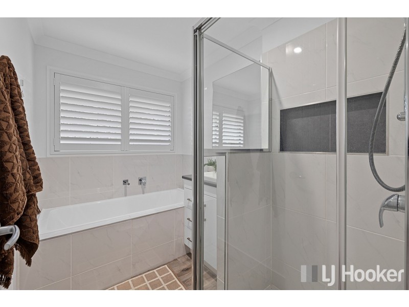 12-14 Baradine Close, Karalee QLD 4306