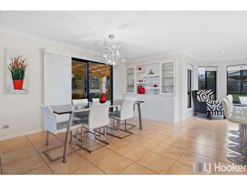 8 Eucalypt Place, Ormiston QLD 4160