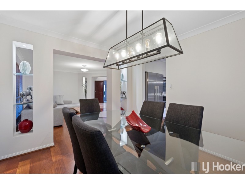 8 Eucalypt Place, Ormiston QLD 4160