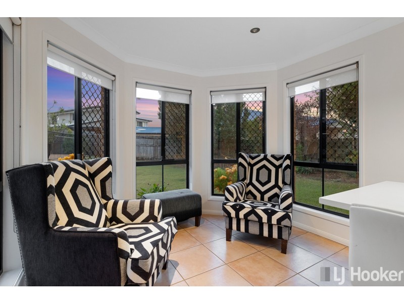 8 Eucalypt Place, Ormiston QLD 4160