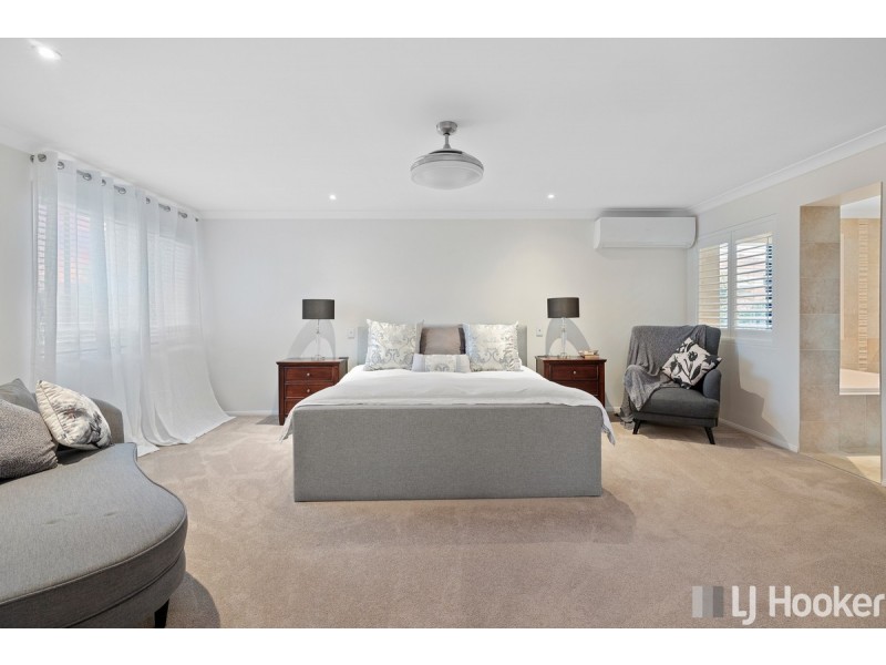 8 Eucalypt Place, Ormiston QLD 4160