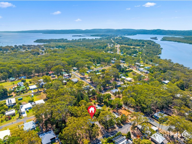 35 Bernborough Street, Russell Island QLD 4184