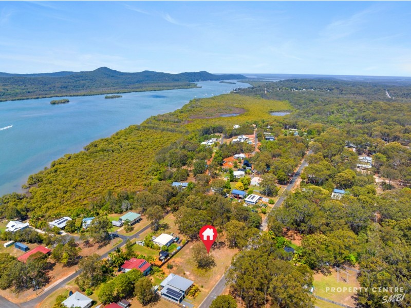 19 Jasper Street, Russell Island QLD 4184