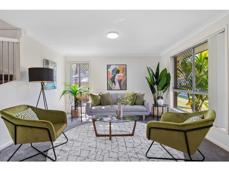 10 Green Place, Redland Bay QLD 4165