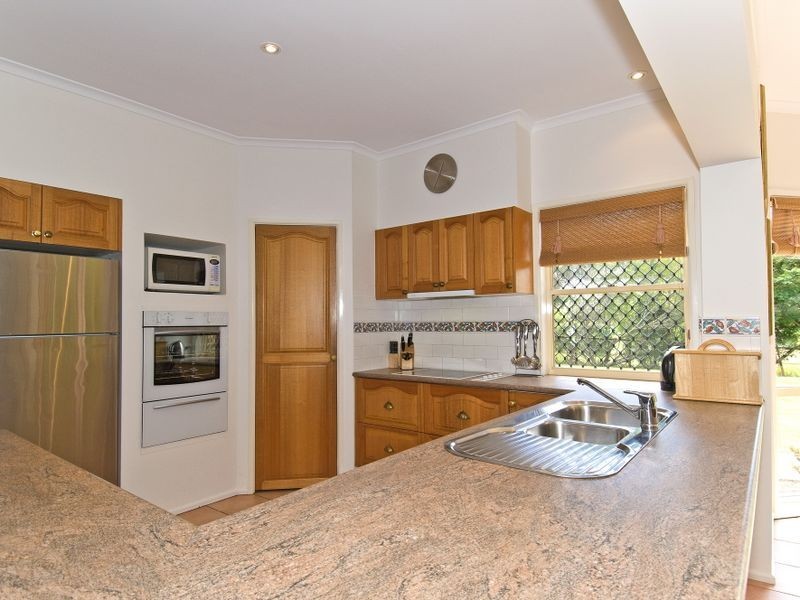 6 Thornton Drive, Thornlands QLD 4164
