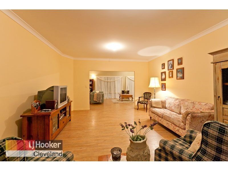 21 Grevillea Street, Redland Bay QLD 4165