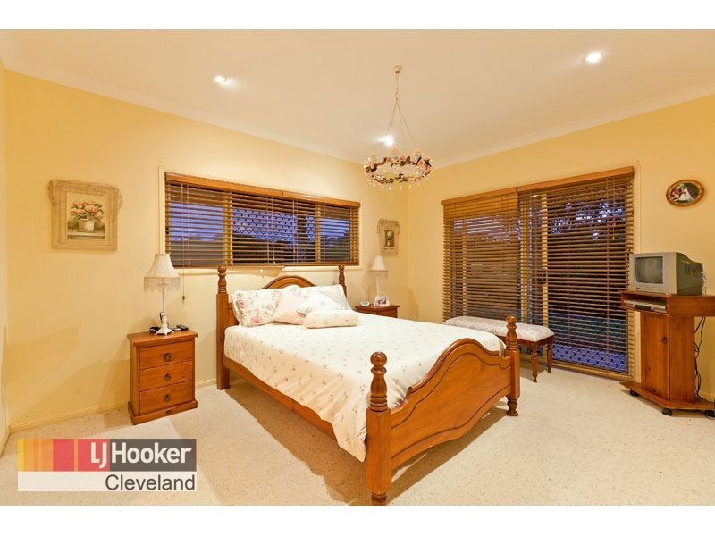 21 Grevillea Street, Redland Bay QLD 4165