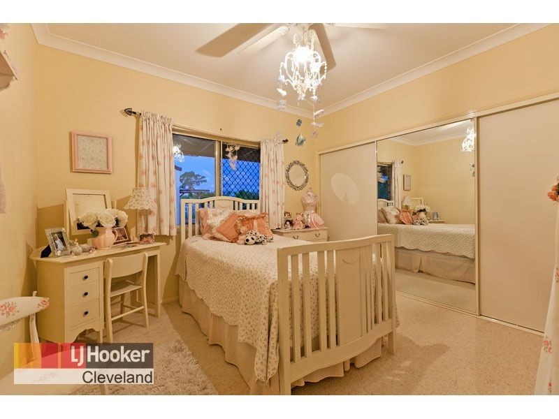21 Grevillea Street, Redland Bay QLD 4165