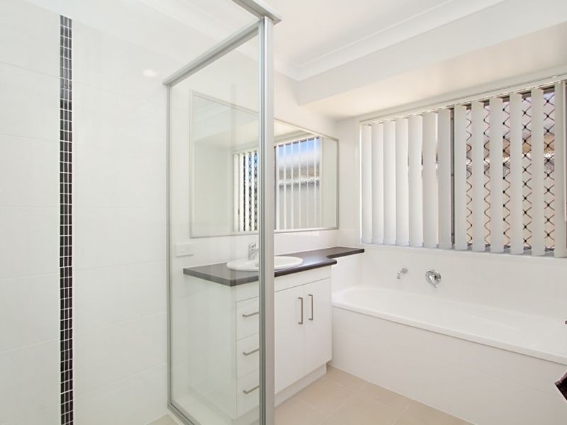 2 Westmill Close, Wellington Point QLD 4160