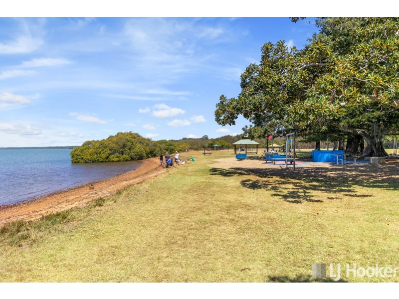 67-69 Shore Street East, Cleveland QLD 4163