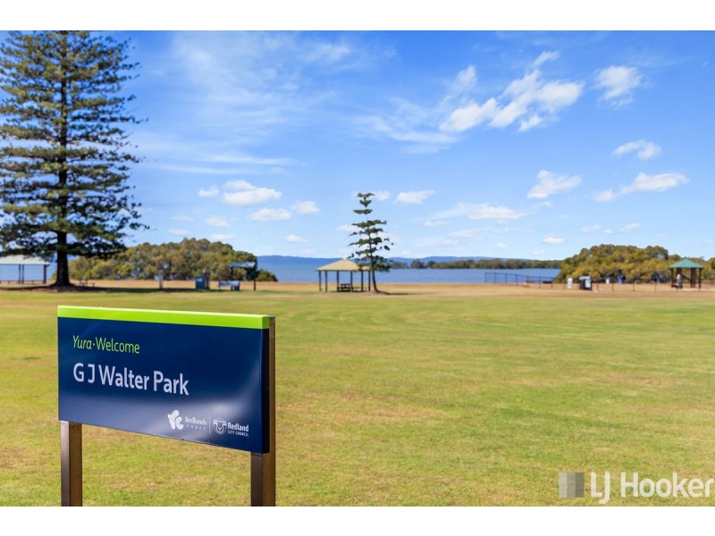 67-69 Shore Street East, Cleveland QLD 4163