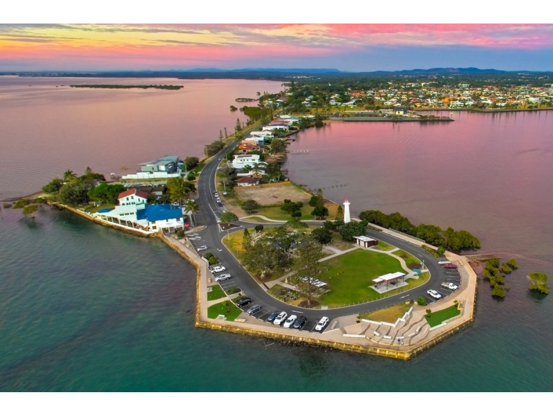 67-69 Shore Street East, Cleveland QLD 4163