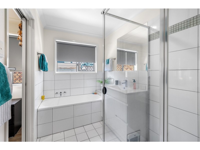 44 Lithfield Place, Loganholme QLD 4129