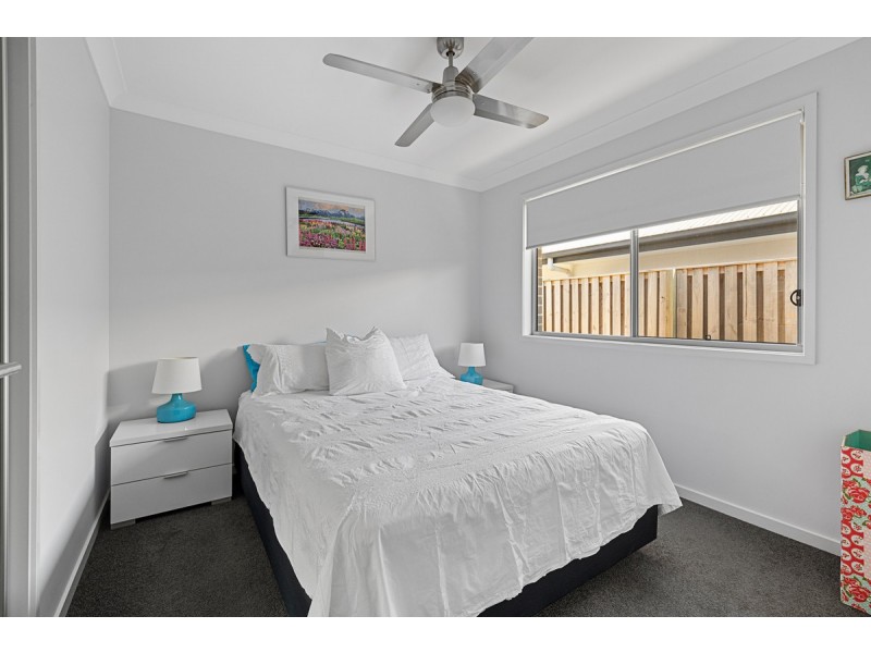 16 Freshwater Street, Thornlands QLD 4164