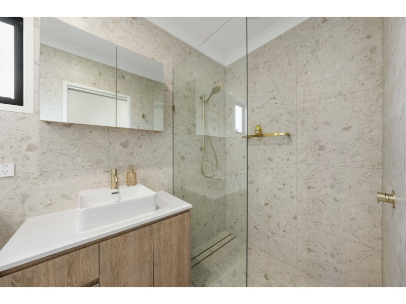 2/133 Russell Street, Cleveland QLD 4163