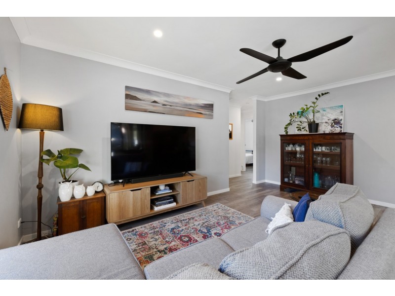 110 Queens Court Road, Alexandra Hills QLD 4161