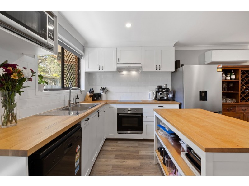 110 Queens Court Road, Alexandra Hills QLD 4161