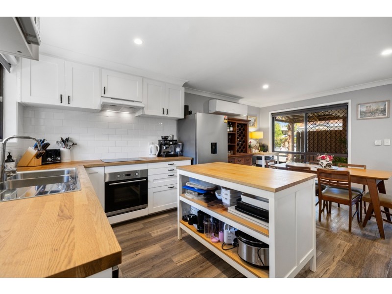 110 Queens Court Road, Alexandra Hills QLD 4161