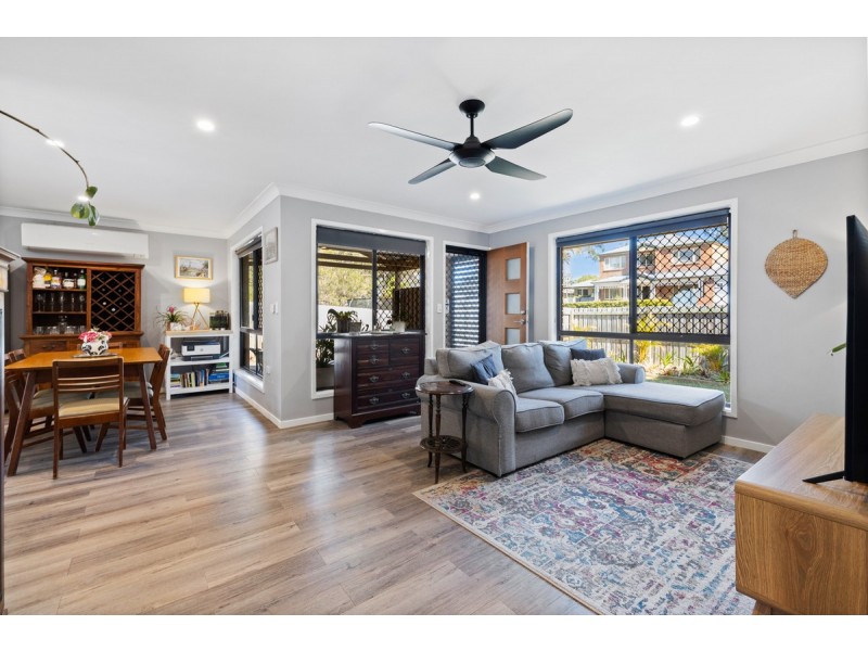 110 Queens Court Road, Alexandra Hills QLD 4161