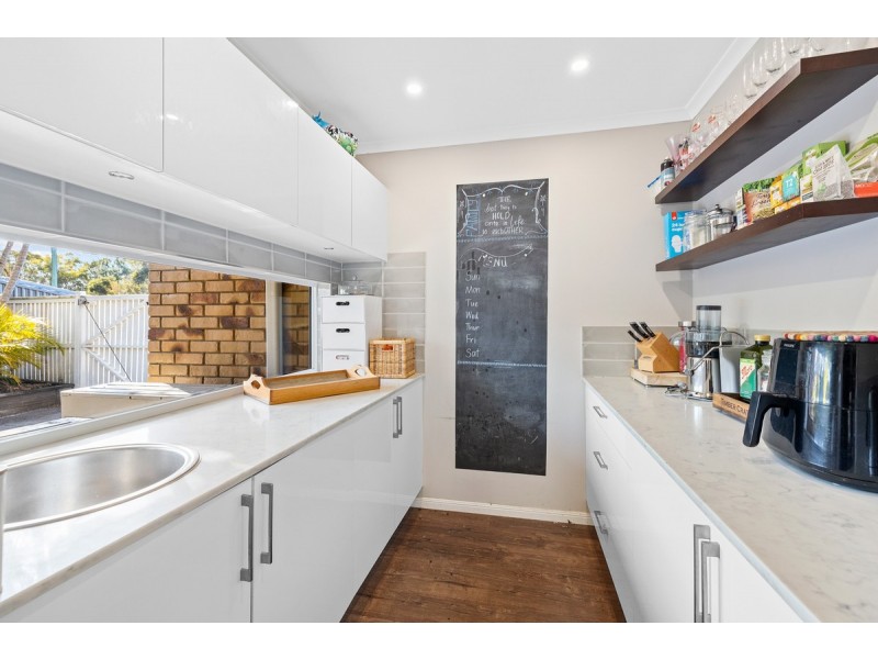 102 Hanover Drive, Alexandra Hills QLD 4161