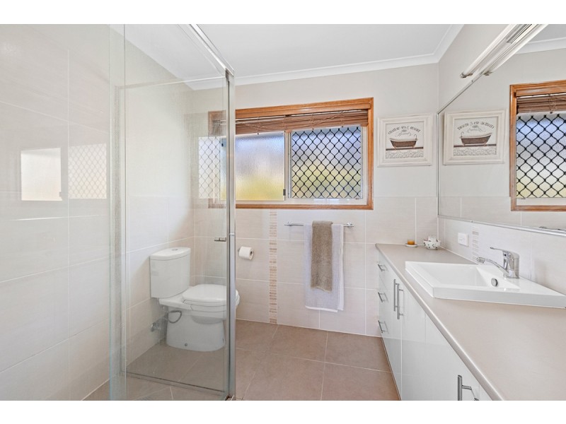 102 Hanover Drive, Alexandra Hills QLD 4161