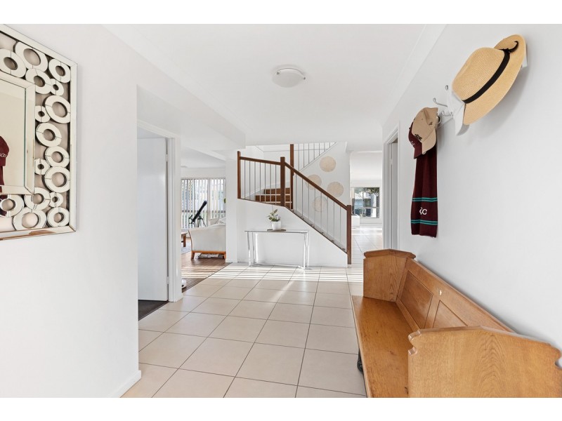 12 Keswick Place, Redland Bay QLD 4165