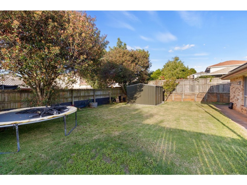 12 Keswick Place, Redland Bay QLD 4165