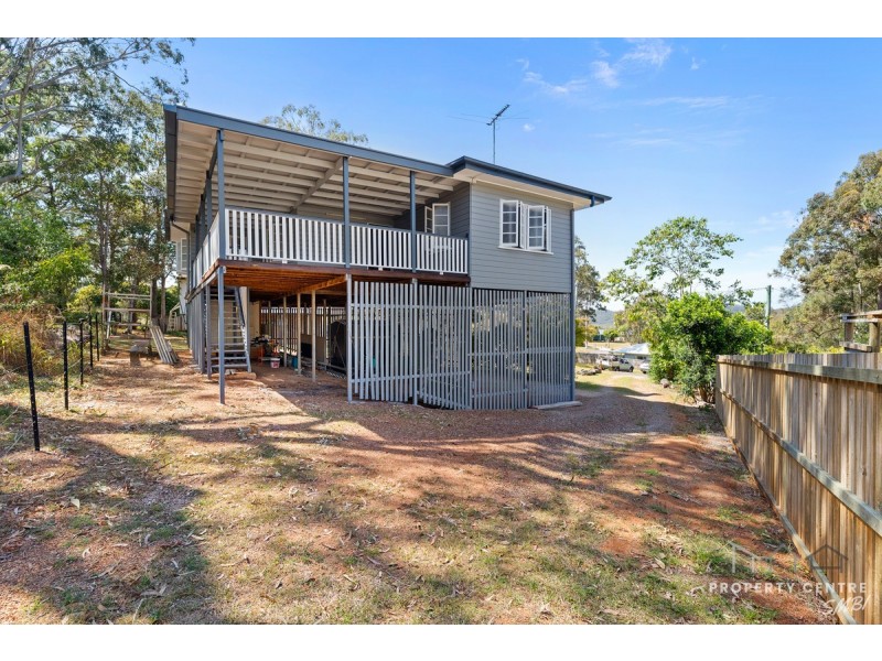 15 Tennyson Court, Russell Island QLD 4184