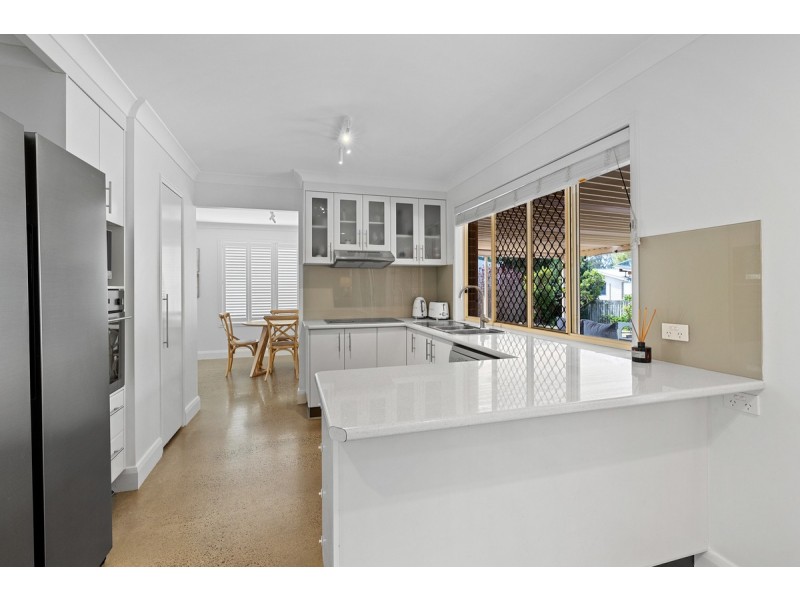 6 Fulham Court, Birkdale QLD 4159