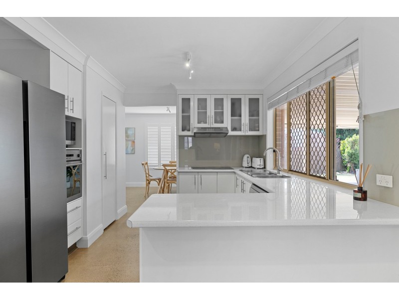 6 Fulham Court, Birkdale QLD 4159