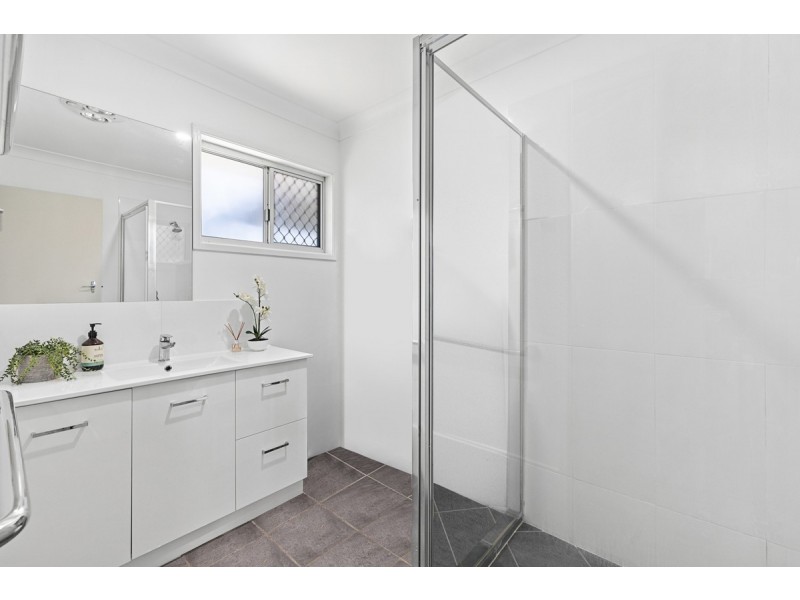 4 Ostend Court, Cleveland QLD 4163