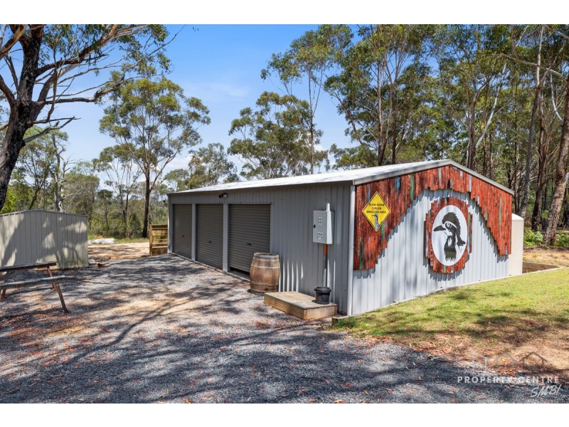 16 Stradbroke Drive, Russell Island QLD 4184