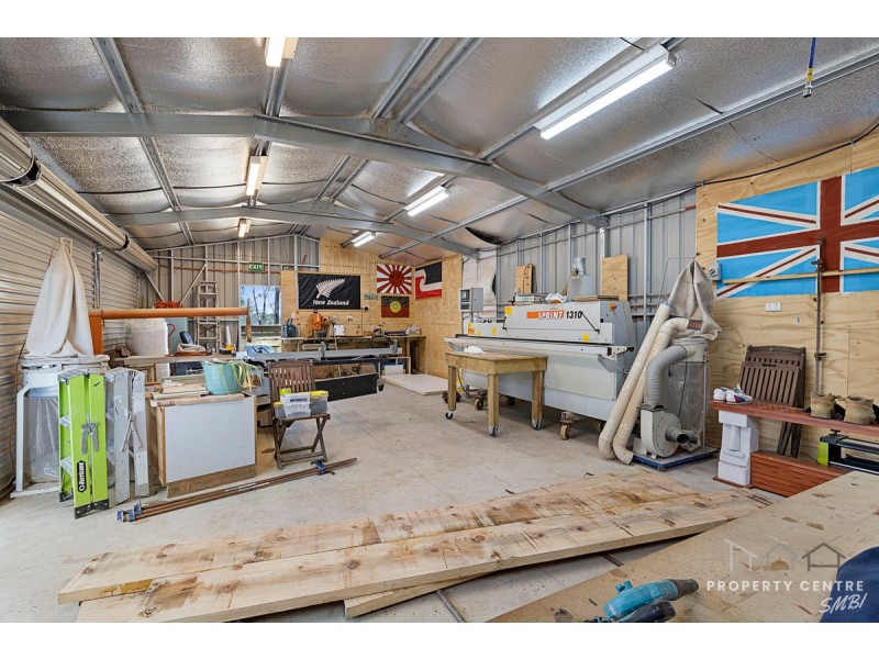 16 Stradbroke Drive, Russell Island QLD 4184