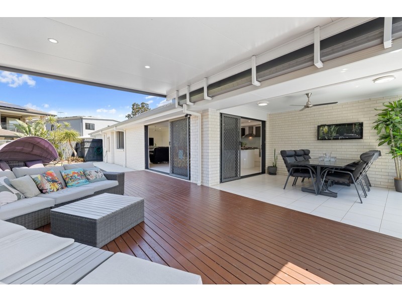 34 Sandalwood Street, Thornlands QLD 4164