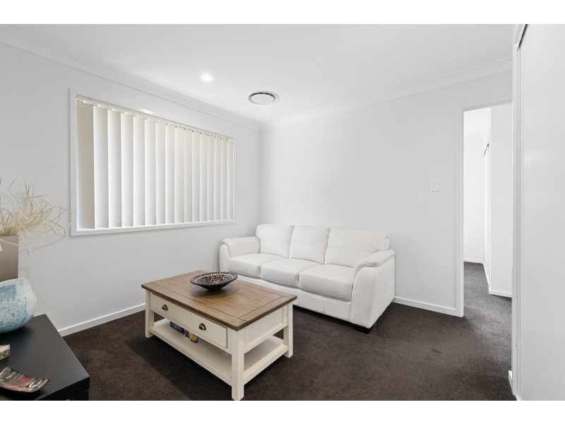 34 Sandalwood Street, Thornlands QLD 4164