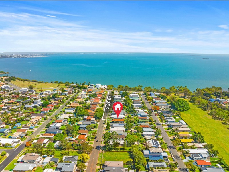 83 Cavell Street, Birkdale QLD 4159