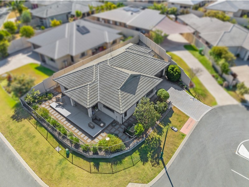 6 Selwyn Close, Victoria Point QLD 4165