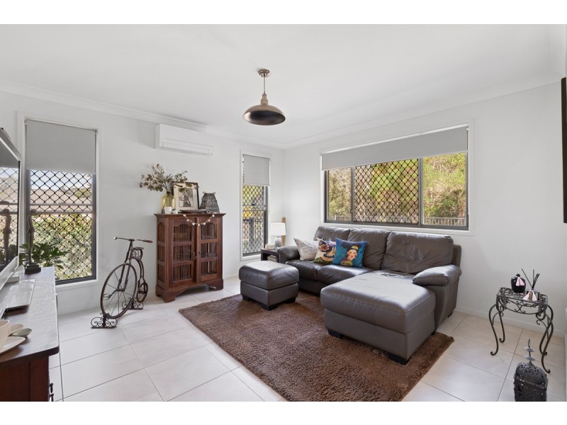 6 Selwyn Close, Victoria Point QLD 4165