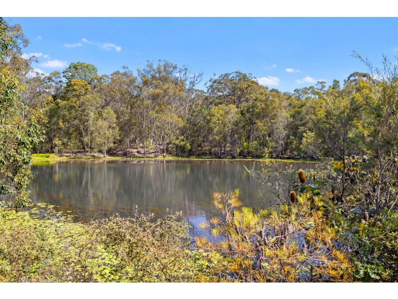 6 Selwyn Close, Victoria Point QLD 4165